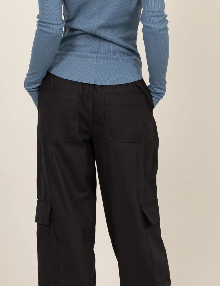 Wide Leg Cargo pants