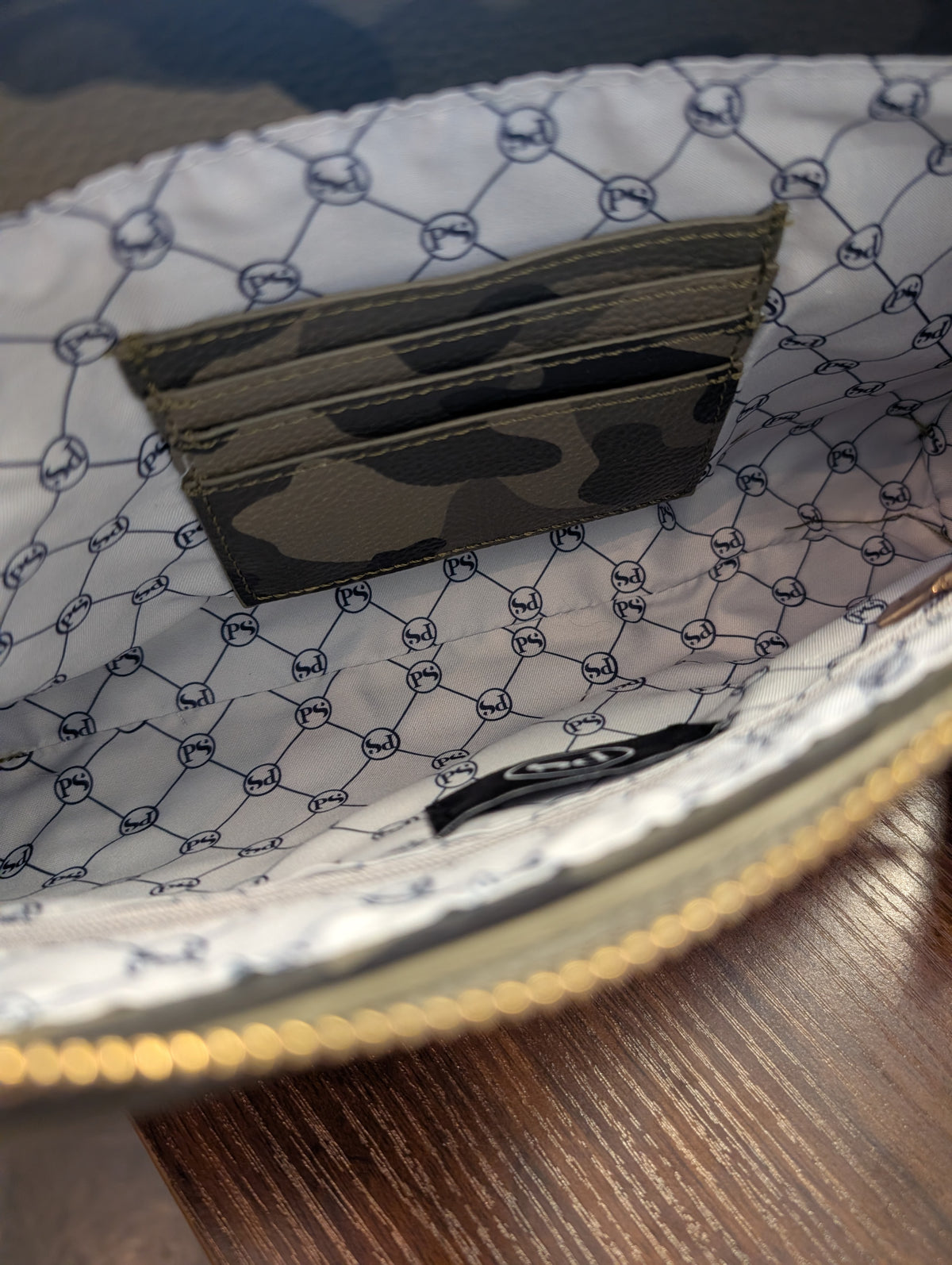 The  Ronnie Bag