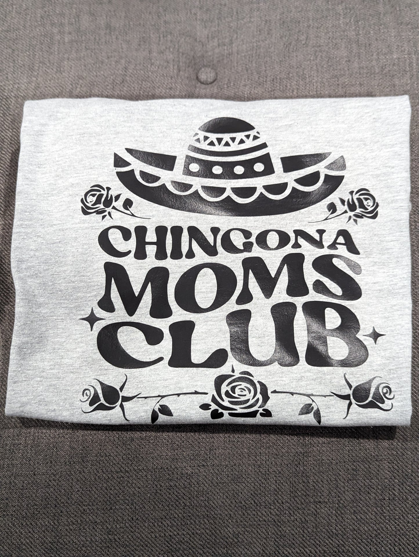 Chingona Moms Club tee