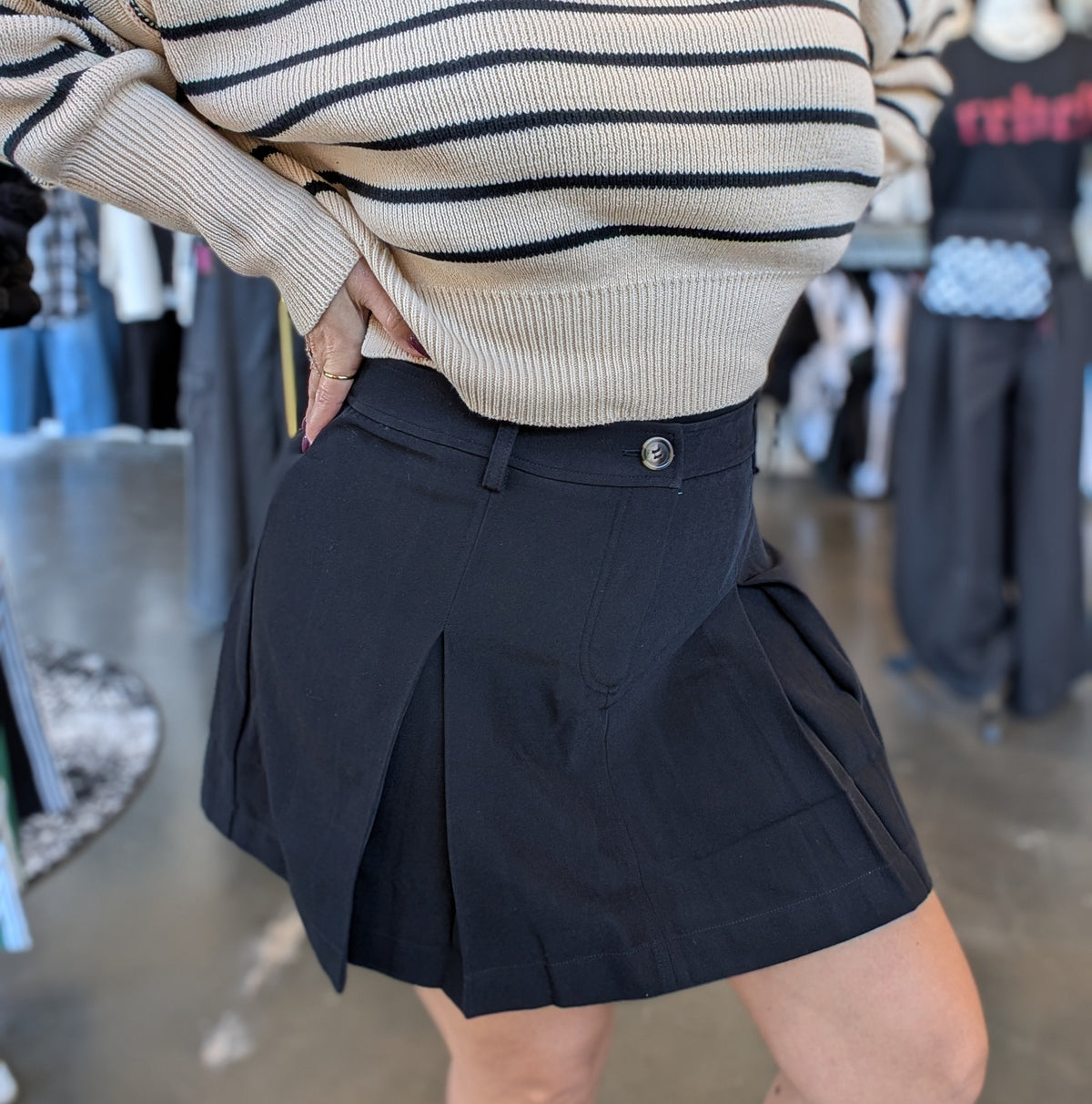 The Pleated Mini