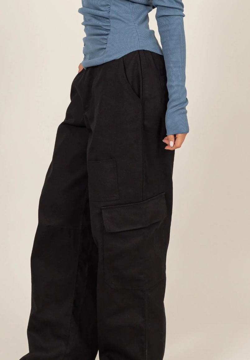 Wide Leg Cargo pants