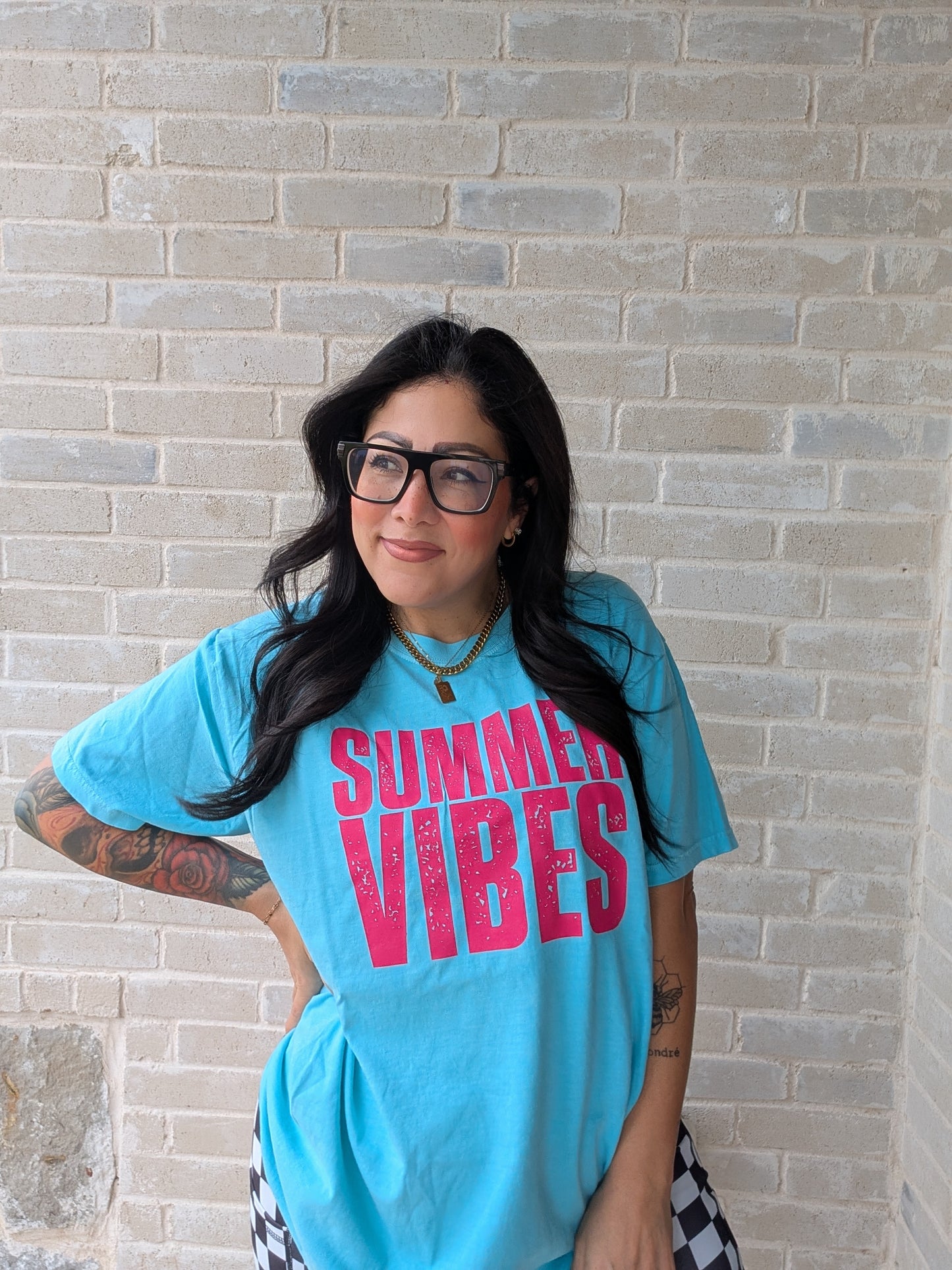Summer vibes tee