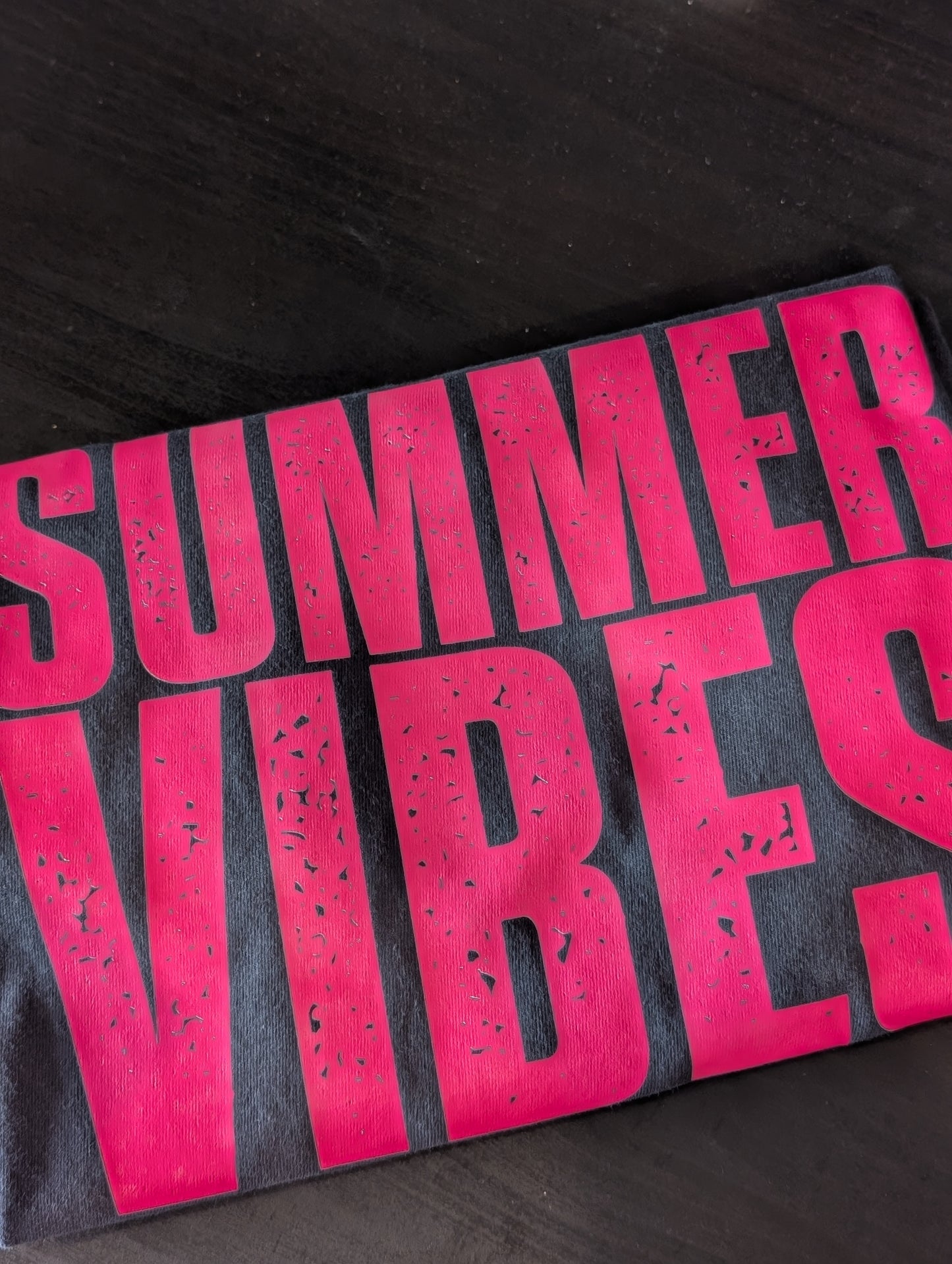 Summer vibes tee