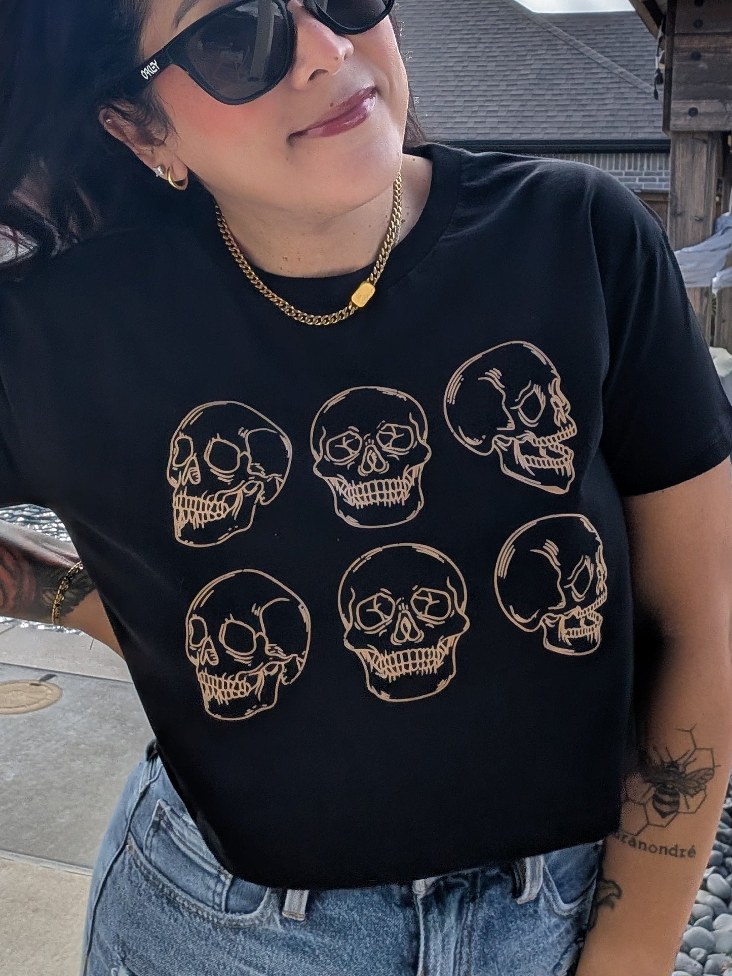 Skellies tee