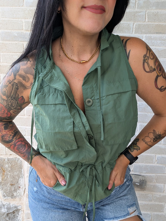 Sleeveless Utility top