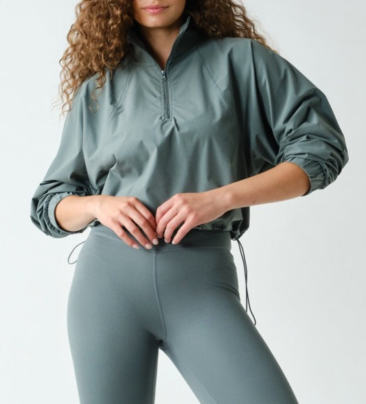 Sculpt Half Zip Pullover