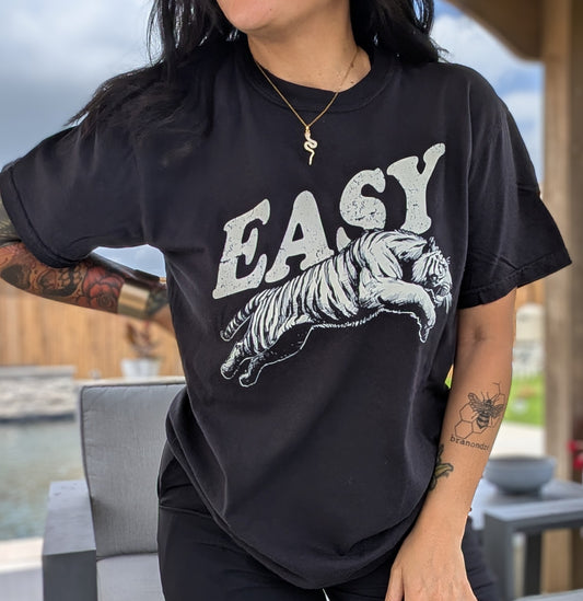 Easy Tiger tee 🐯